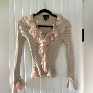 Tracy M CUTE W/chiffon like Ruffles. Size Medium- closes w/eye & hooks